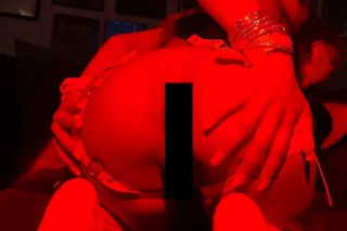 4’11 Lightskin Cutie😋💦Cum see ... - Image 2