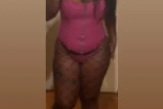 VERY sexccc TOP TEIR provider 🔥 with jaw dropping skills 🤩 super WET pussy ☔ADDICTIVE throat 🫦 CUM fuck ME daddy 🍭 - Image 1