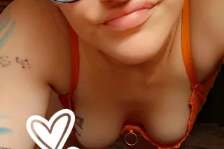 💖 YOUR LITTLE ESCAPE IS WAITIN... - Image 4