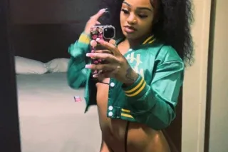 DREAMS BACK IN TOWN ‼👅 😩LETS H... - Image 2