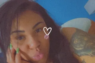 im nicole and new here vacatio... - Image 2