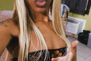 ENJOY YOURSELF WITH A UPSCALE ... - Image 3