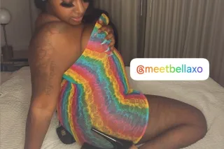 FREAKY BELLA👅🍆💦 INCREDIBLE SKI... - Image 4