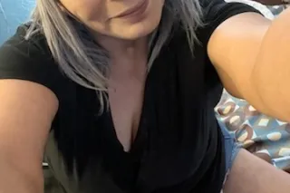 sexy mamacita want to have som... - Image 4