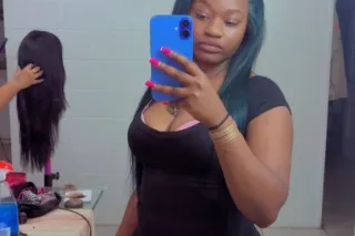 💝“Your holiday treat is warm, ... - Image 1