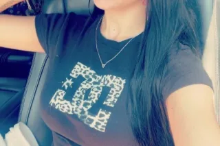 Petite & Pretty 💋🥰 Available N... - Image 4