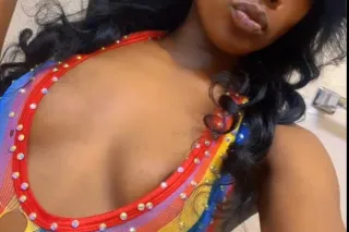 come enjoy some time with me babe😉💫 - Image 5