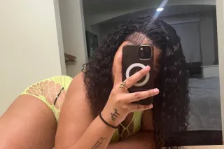 Pretty Thick Lightskin😍 Throat... - Image 2