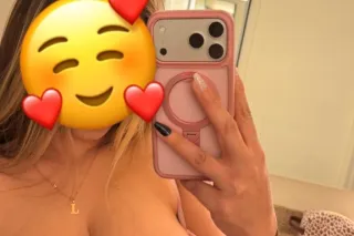 Hello, my name is Andrea. I'm new in the area - Image 4