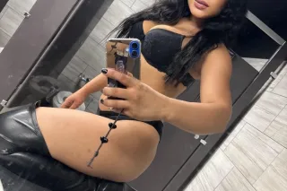 🔥Available NOW 💦New girl 😍 - 2... - Image 3