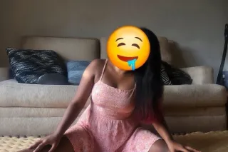 Around the Way girl - Image 3