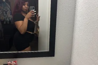 come see me 😏$100 head specials - Image 6