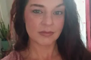 Sexy girl next door! - Image 5