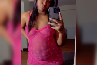 hey daddy😘 read my bio😩 incall... - Image 3