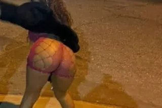 ITS SEXYY 🍫✨😩 NEW TIGHT PUSSY ... - Image 1