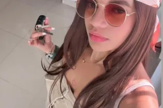 😋😋😋 Hey daddy, I want somethin... - Image 3