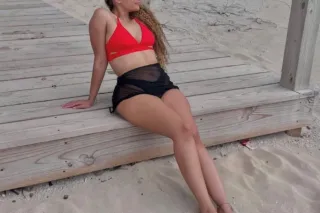 😋😋😋 Hey daddy, I want somethin... - Image 4