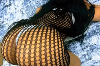 NEW LATINA IN THE AREA - 28 - Image 4