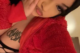 Spanish mami 😍 Ablo espaol amo... - Image 1