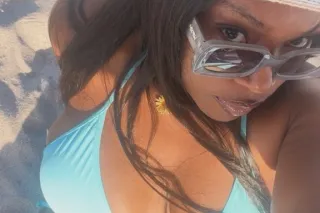 NEW!!! 🩷🥂🍭✨ Sweet. Juicy. Spic... - Image 4