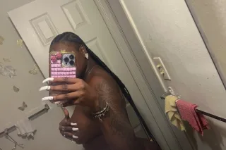 specials all day 👅 - Image 3