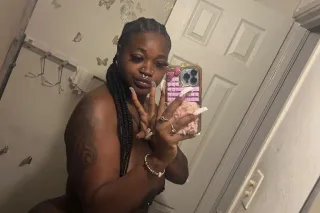 specials all day 👅 - Image 4