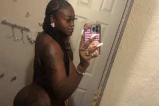 specials all day 👅 - Image 1