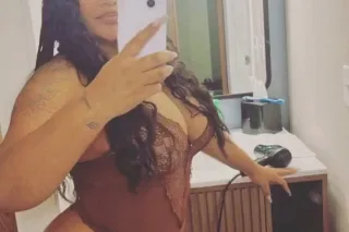 upscale, Teetee 100% real Face... - Image 2