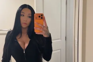 Sexc Latina - Image 1