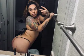 available for outcall and car ... - Image 2