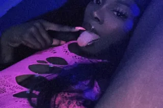 Incall Available Wet REAL Peti... - Image 2