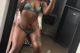 Chanel Banxxx😘💦 - 30 - Image 1