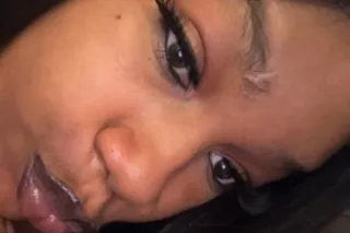 im young and turnttt😝come mone... - Image 1