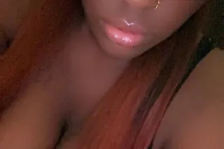 hey fellas its friday late nig... - Image 1