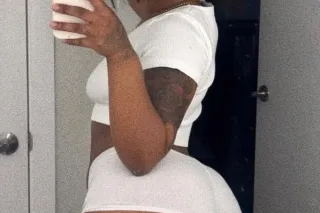 QV specials 😻 REAL GIRL 🍒🌹 REAL FUN 😻 For those men who deserve the 🏆BEST🏆 💦Call/Text is Available now !! 💋💋 🌟Spoil yourself a little 🌟Availble 24/7 ✅✅ - Image 4