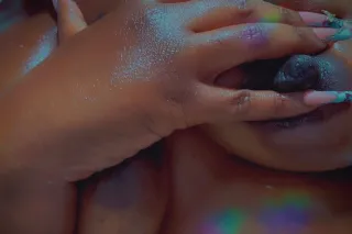 🦋𝐄𝐁𝐎𝐍𝐘🏝💕 𝐁𝐁𝐖-𝐒𝐀𝐌𝐌𝐈❤ 𝐇𝐈𝐆𝐇𝐋𝐘 𝐒𝐊𝐈... - Image 3