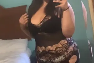 Cum see me & have some fun😘 - ... - Image 2