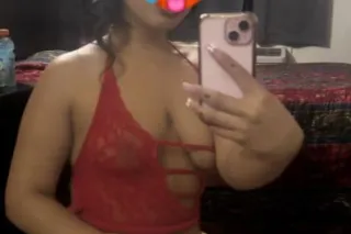 ’ll be your favorite fantasy come true. I’m your favorite sexy Honduran babe - Image 2