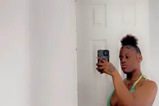 sexxyy TeeTee. - Image 6