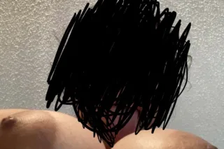 hey im back hmu here just pass... - Image 1