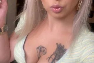 ************ FRIDAY NIGHT SPECIAL QV 100 *********WHITE SEXY BLONDE BABE HORNY AND READY TO PLAY AND PLEASE - Image 5