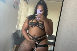 IM BACK KITTY IN THE CITY🍒😘😻 - Image 5