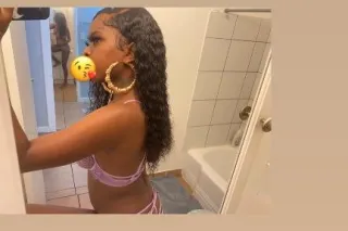 deepthroat finest 💕💦 - 21 - Image 1