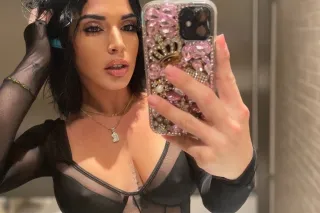 MIAMI AIRPORT👸🏻😍 - Image 11