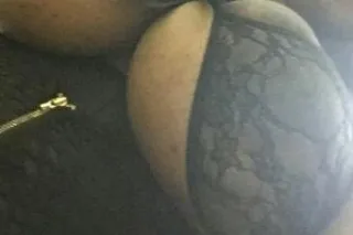 Opening minded dark chocolate dominant kinky freak - Image 5