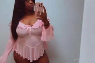 OUTCALLS ONLY 😘 - 25 - Image 1