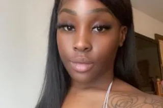 Beautiful face to match my bod... - Image 1