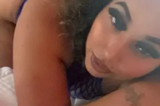 📸 NEW RECENT PICS 😋🌹💦💦 BIG BOO... - Image 4