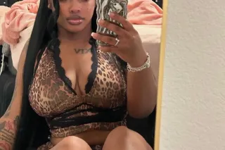 HEAD Golden Exoticcc Freakkkkk... - Image 1