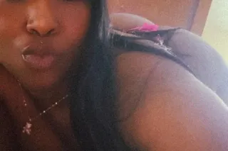 Back in town 🥰 Cum Show Me A G... - Image 2